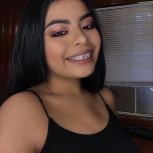 Meet your Posher, Natalia